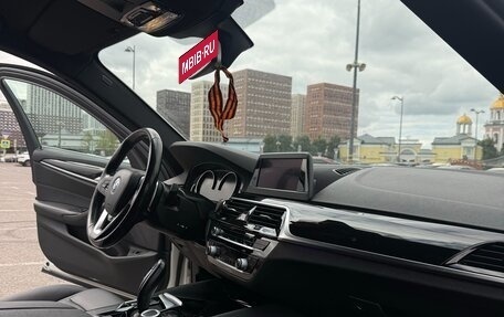 BMW 5 серия, 2018 год, 3 250 000 рублей, 14 фотография