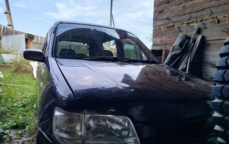 Nissan Cube II, 1999 год, 95 000 рублей, 2 фотография