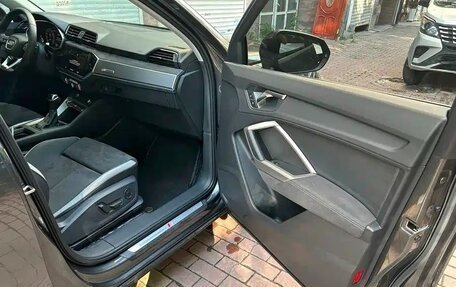 Audi Q3, 2021 год, 2 300 000 рублей, 16 фотография