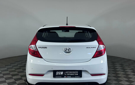 Hyundai Solaris II рестайлинг, 2015 год, 1 050 000 рублей, 7 фотография