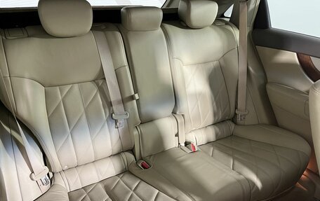 Infiniti QX70, 2015 год, 2 099 000 рублей, 15 фотография