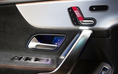 Mercedes-Benz CLA, 2020 год, 3 055 000 рублей, 16 фотография
