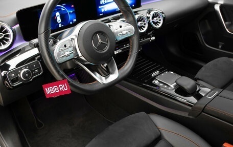 Mercedes-Benz CLA, 2020 год, 3 055 000 рублей, 7 фотография