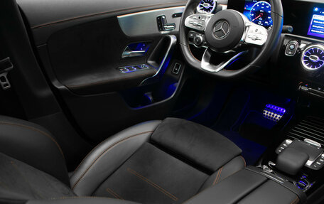 Mercedes-Benz CLA, 2020 год, 3 055 000 рублей, 20 фотография