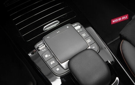 Mercedes-Benz CLA, 2020 год, 3 055 000 рублей, 21 фотография