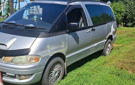 Toyota Estima III рестайлинг -2, 1998 год, 300 000 рублей, 2 фотография