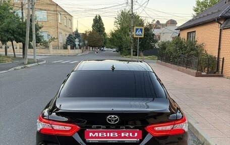 Toyota Camry, 2020 год, 2 650 000 рублей, 5 фотография