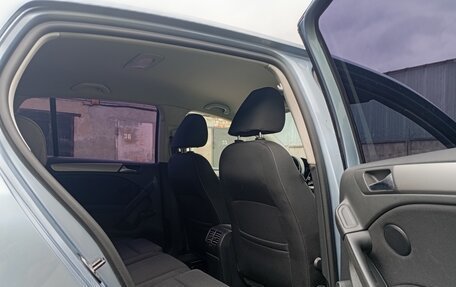 Volkswagen Golf VI, 2011 год, 650 000 рублей, 8 фотография