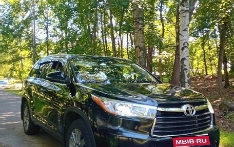 Toyota Highlander III, 2014 год, 2 190 000 рублей, 7 фотография
