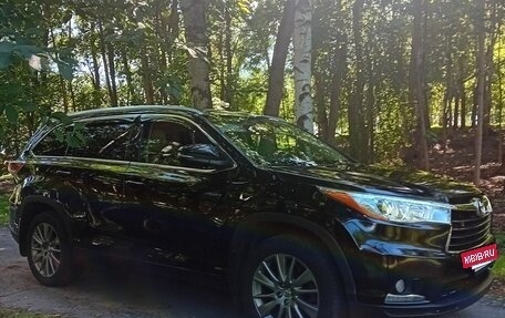 Toyota Highlander III, 2014 год, 2 190 000 рублей, 6 фотография