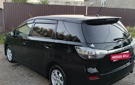 Toyota Wish II, 2015 год, 1 380 000 рублей, 5 фотография