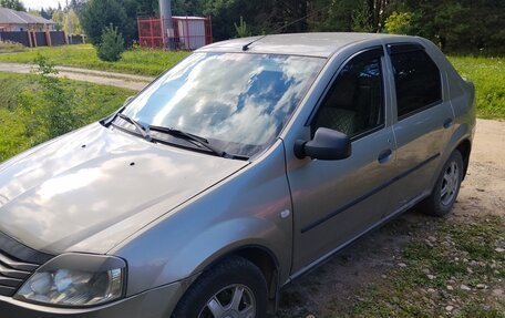 Renault Logan I, 2012 год, 540 000 рублей, 4 фотография