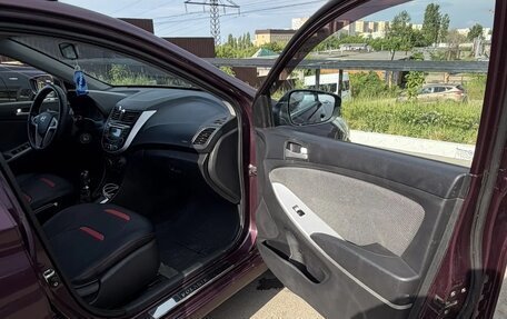 Hyundai Solaris II рестайлинг, 2012 год, 720 000 рублей, 8 фотография