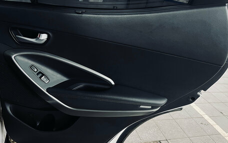 Hyundai Santa Fe III рестайлинг, 2013 год, 1 690 000 рублей, 20 фотография
