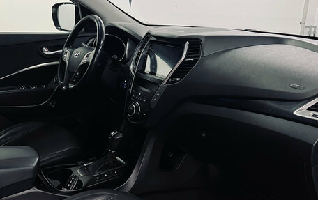 Hyundai Santa Fe III рестайлинг, 2013 год, 1 690 000 рублей, 24 фотография