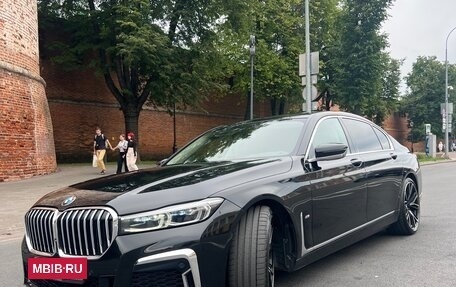 BMW 7 серия, 2019 год, 5 900 000 рублей, 2 фотография