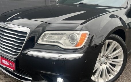 Chrysler 300C II, 2012 год, 1 625 000 рублей, 9 фотография