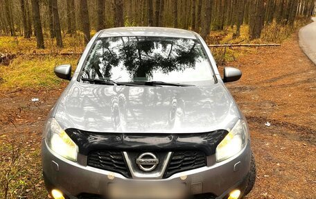 Nissan Qashqai, 2010 год, 1 100 000 рублей, 1 фотография