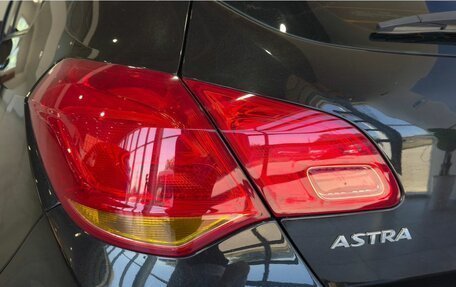 Opel Astra J, 2010 год, 849 000 рублей, 10 фотография