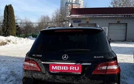 Mercedes-Benz M-Класс, 2013 год, 2 750 000 рублей, 5 фотография
