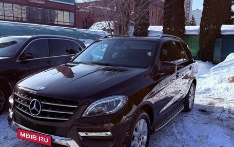 Mercedes-Benz M-Класс, 2013 год, 2 750 000 рублей, 2 фотография