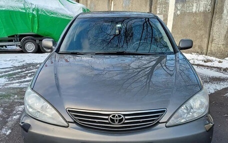 Toyota Camry V40, 2004 год, 700 000 рублей, 14 фотография