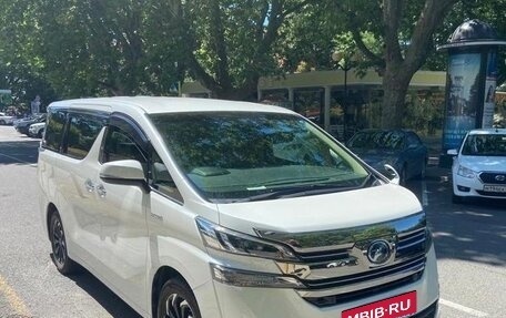 Toyota Vellfire II, 2017 год, 3 290 000 рублей, 2 фотография