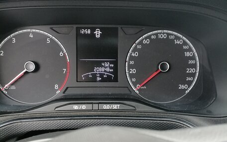 Volkswagen Polo VI (EU Market), 2021 год, 900 000 рублей, 2 фотография