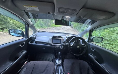 Honda Fit III, 2010 год, 500 000 рублей, 4 фотография