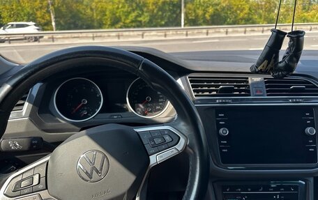 Volkswagen Tiguan II, 2021 год, 2 990 000 рублей, 4 фотография