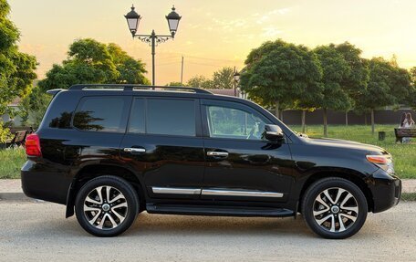 Toyota Land Cruiser 200, 2013 год, 3 300 000 рублей, 3 фотография