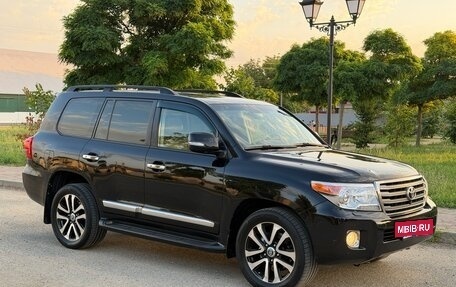 Toyota Land Cruiser 200, 2013 год, 3 300 000 рублей, 6 фотография