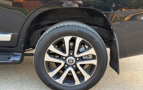 Toyota Land Cruiser 200, 2013 год, 3 300 000 рублей, 10 фотография