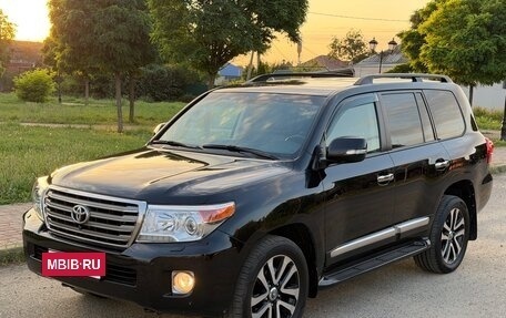 Toyota Land Cruiser 200, 2013 год, 3 300 000 рублей, 5 фотография