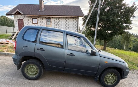 Chevrolet Niva I рестайлинг, 2009 год, 370 000 рублей, 6 фотография