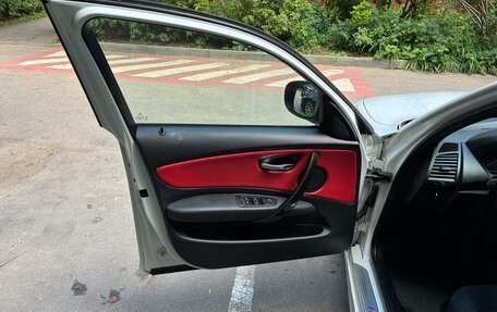 BMW 1 серия, 2010 год, 770 000 рублей, 11 фотография