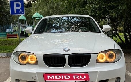 BMW 1 серия, 2010 год, 770 000 рублей, 2 фотография