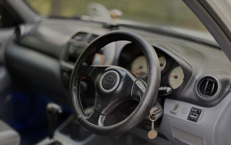 Toyota RAV4, 2003 год, 740 000 рублей, 7 фотография