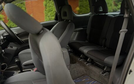 Toyota RAV4, 2003 год, 740 000 рублей, 14 фотография