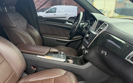 Mercedes-Benz GL-Класс, 2015 год, 3 200 000 рублей, 6 фотография