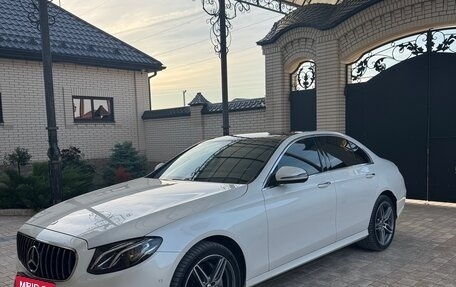 Mercedes-Benz E-Класс, 2019 год, 4 000 000 рублей, 2 фотография