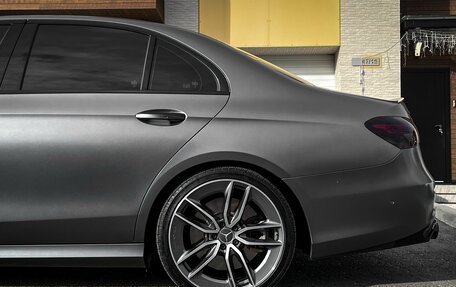 Mercedes-Benz E-Класс AMG, 2021 год, 7 800 000 рублей, 25 фотография
