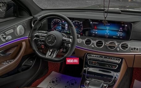 Mercedes-Benz E-Класс AMG, 2021 год, 7 800 000 рублей, 13 фотография