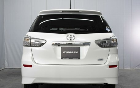 Toyota Wish II, 2012 год, 1 290 000 рублей, 4 фотография