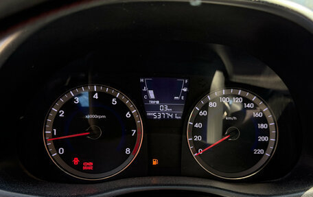 Hyundai Solaris II рестайлинг, 2011 год, 700 000 рублей, 10 фотография