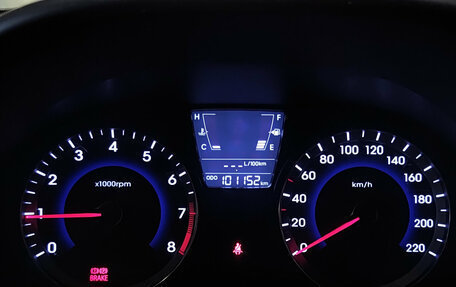 Hyundai Solaris II рестайлинг, 2013 год, 814 000 рублей, 17 фотография