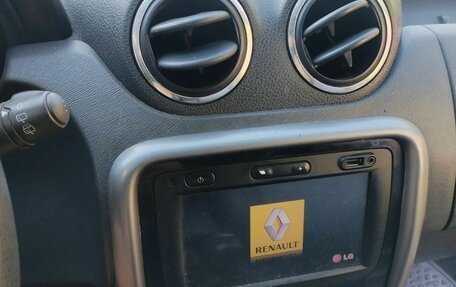 Renault Duster I рестайлинг, 2014 год, 1 000 000 рублей, 3 фотография