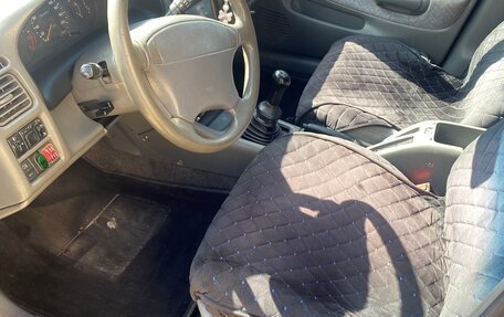 Suzuki Baleno I, 2000 год, 300 000 рублей, 13 фотография