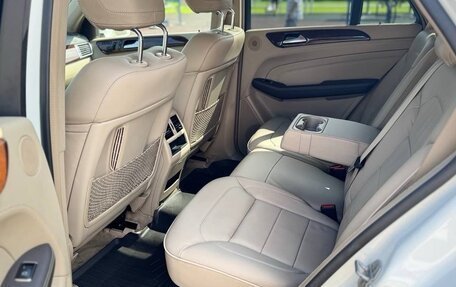 Mercedes-Benz M-Класс, 2013 год, 2 200 000 рублей, 21 фотография