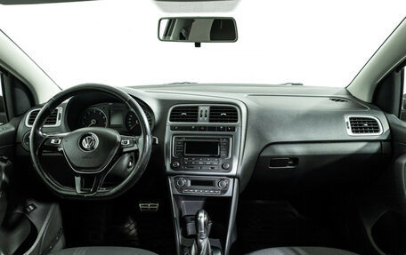 Volkswagen Polo VI (EU Market), 2016 год, 999 585 рублей, 13 фотография